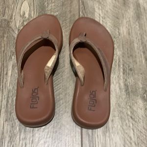 Flojos Sandals